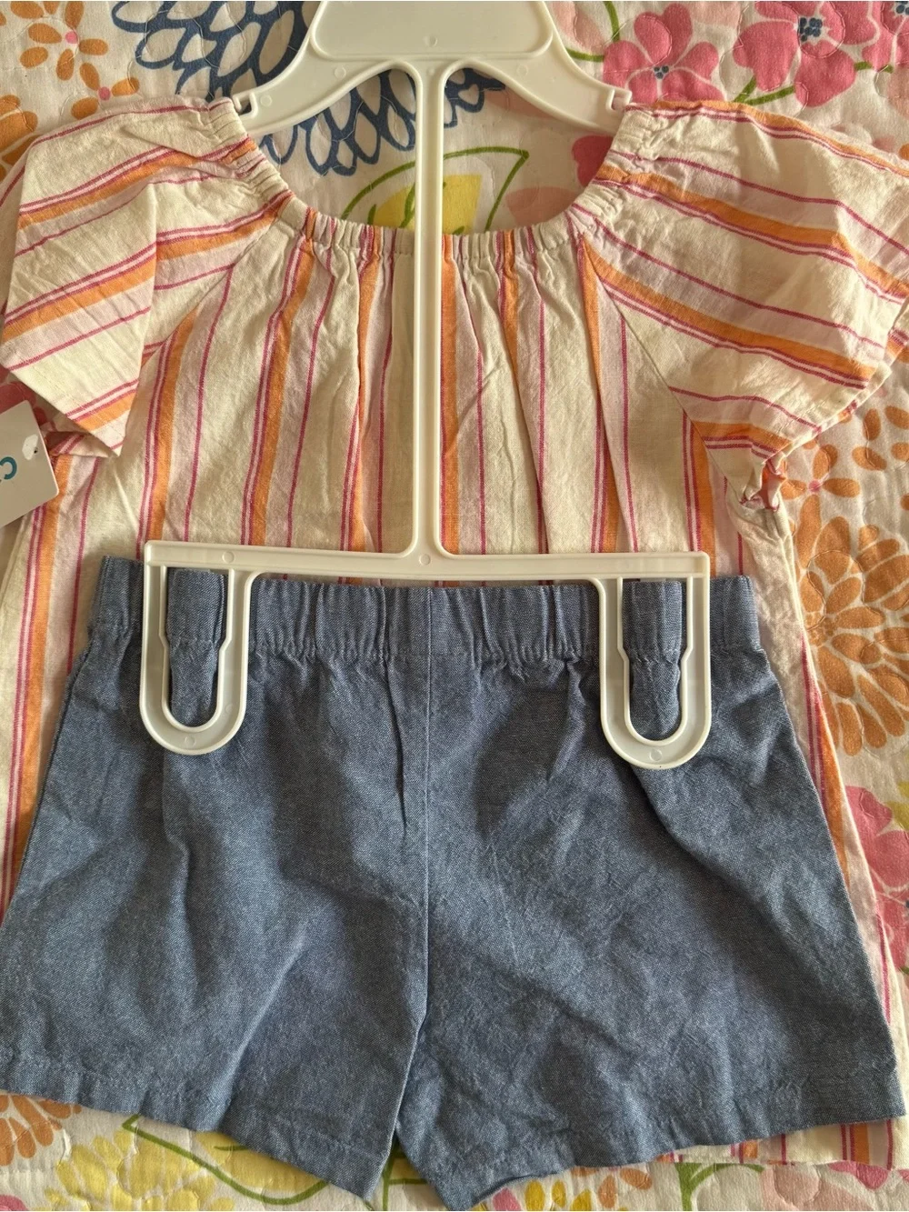 NWT 18 month carters two piece set